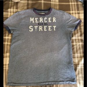 Grey vintage-style ringer tee
